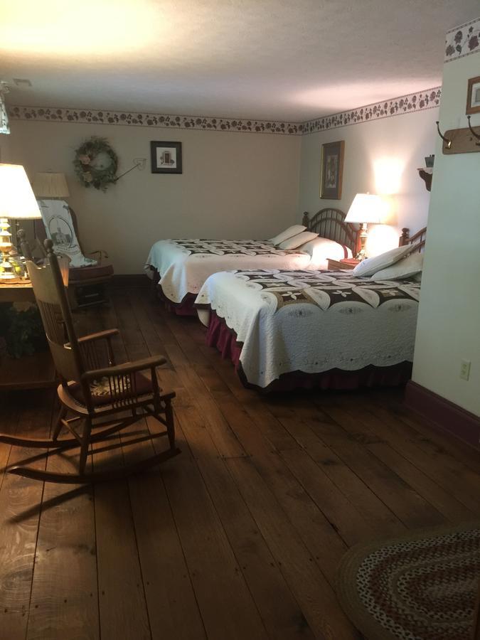 Hotel Grapevine House Winesburg Exterior foto